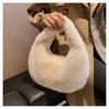 Satchel New Portable Dumpling Bag Autumn and Winter Versatile Fashion Hand Underarm Winter Plush Bag Women's Bag Tide