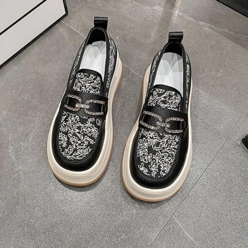 2024 Новые женские повседневные туфли Кроссовки на толстой платформе с клином и скрытым каблуком Женская обувь для отдыха Летние кроссовки для женщин