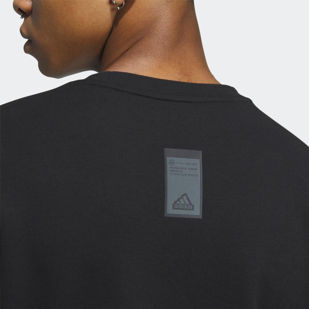 Adidas Sweatshirts Men's Black Crew Neck Moderate Regular IP4965
