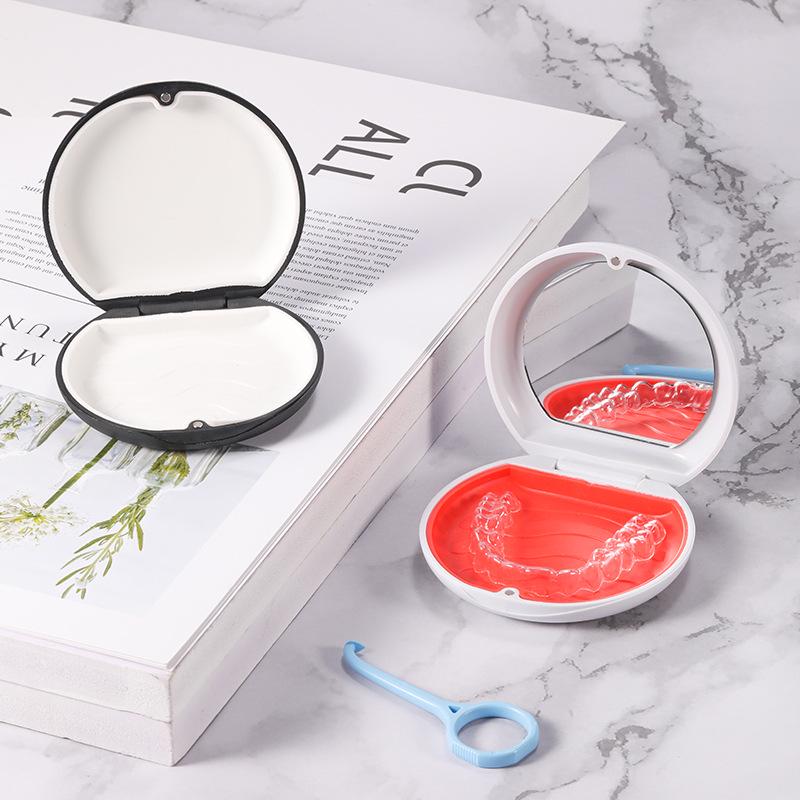 Невидимый ретейнер и бокс для хранения Invisalign