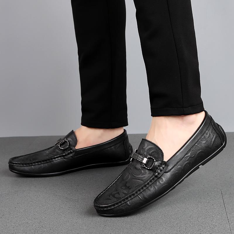 FashionClassic Men Comfortable Slip On British Style Shoes Male Casual Leather Shoes Men Wedding Dress Loafers Mens Lightweight Driving