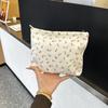 Милая маленькая холщовая косметичка с цветочным принтом, женская простая портативная сумочка большой вместимости для средств по уходу за кожей