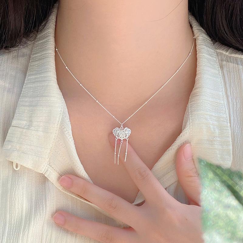 Ожерелье с кисточками и замком безопасности Fuzi, новое китайское национальное китайско-шикарное нишевое ожерелье для ключицы