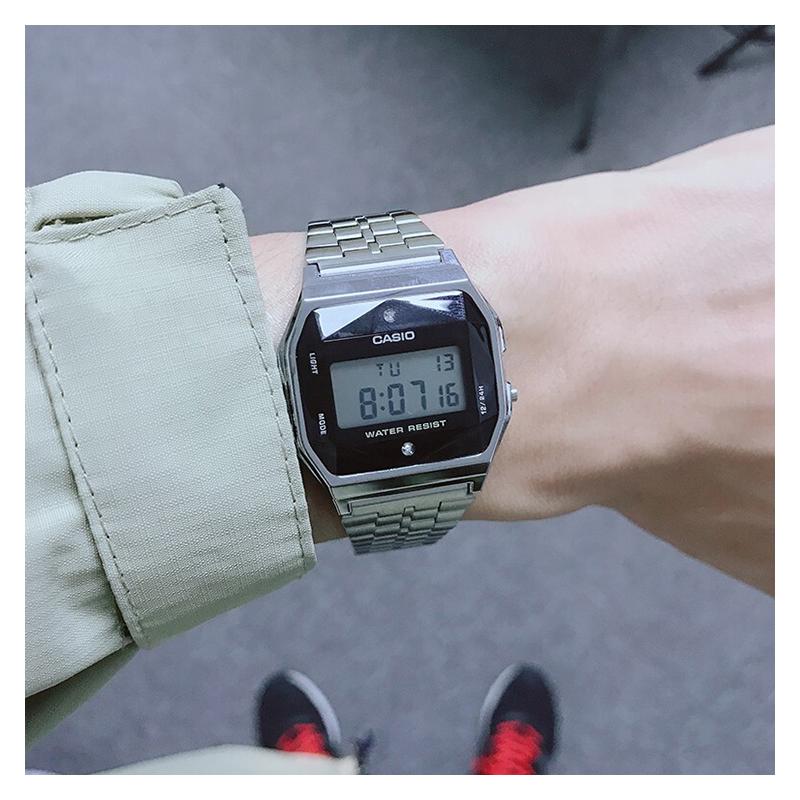 Casio Серия YOUTH - маленькие металлические квадраты, маленькие квадраты, маленькие серебряные самородки, классический ретро водонепроницаемый, кварцевый механизм, нержавеющая сталь A159WAD-1