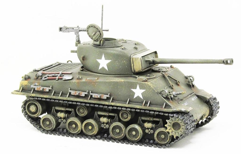 Atlantis Models 1/48 WWII M4A3E8 Sherman Medium Tank Plastic Model ATLAMCA317 (Tank)