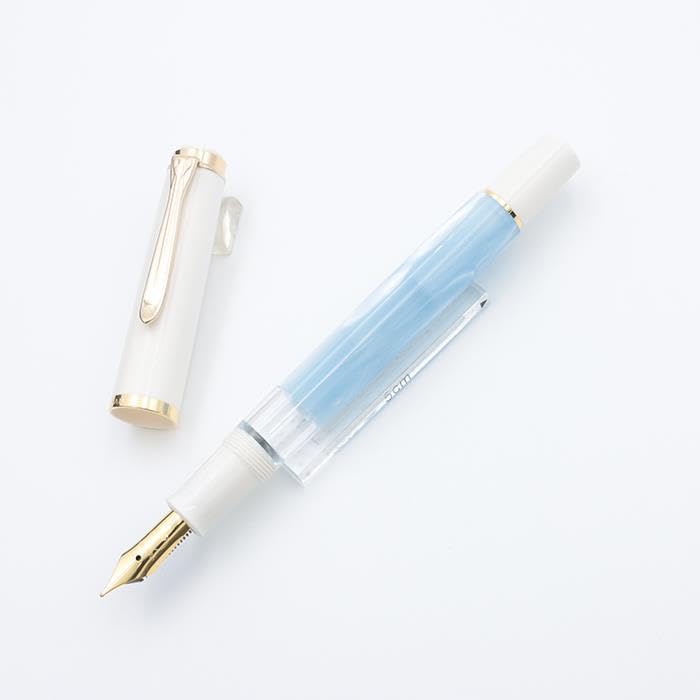 Pelikan Pelikan перьевая ручка Classic M200 пастельно-голубая M