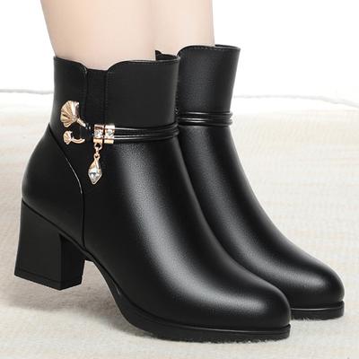 Мамины туфли зимние короткие ботинки, новые и обувь для пожилых женщин флис теплые кожаные туфли средний каблук толстый каблук мягкая кожа хлопковая обувь