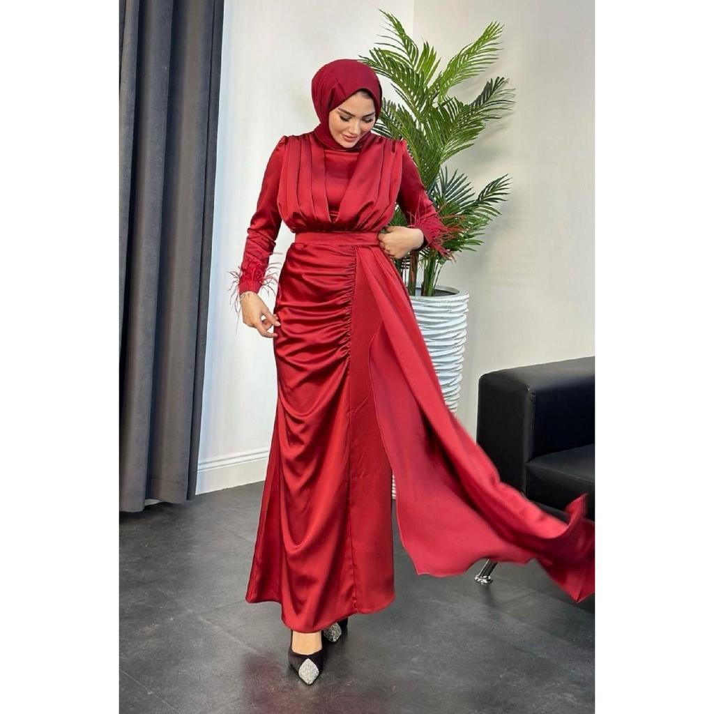 Атласное вечернее платье с хвостом, черное