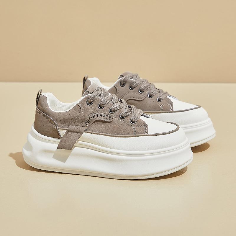 Spring Little White Shoes New Korean Version Ins Female Students Platform Heightening Sports Board Shoes Casual Street Shooting HB277