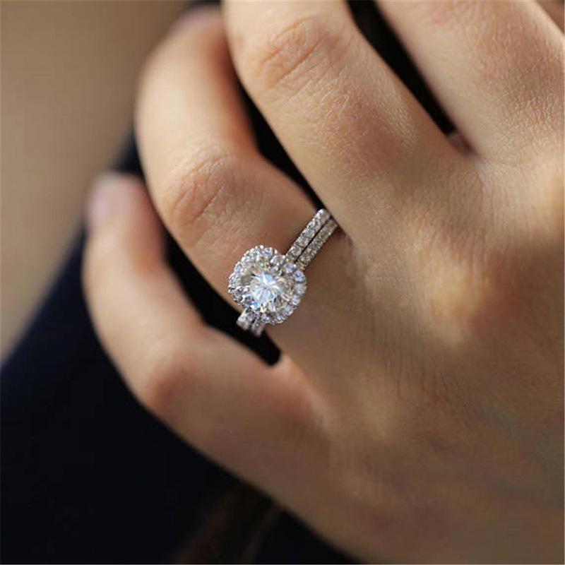 Classic Women Wedding Rings Set Vintage Silver Color White Zircon Stones Engagement Ring for Women Party Bridal Jewelry Gifts