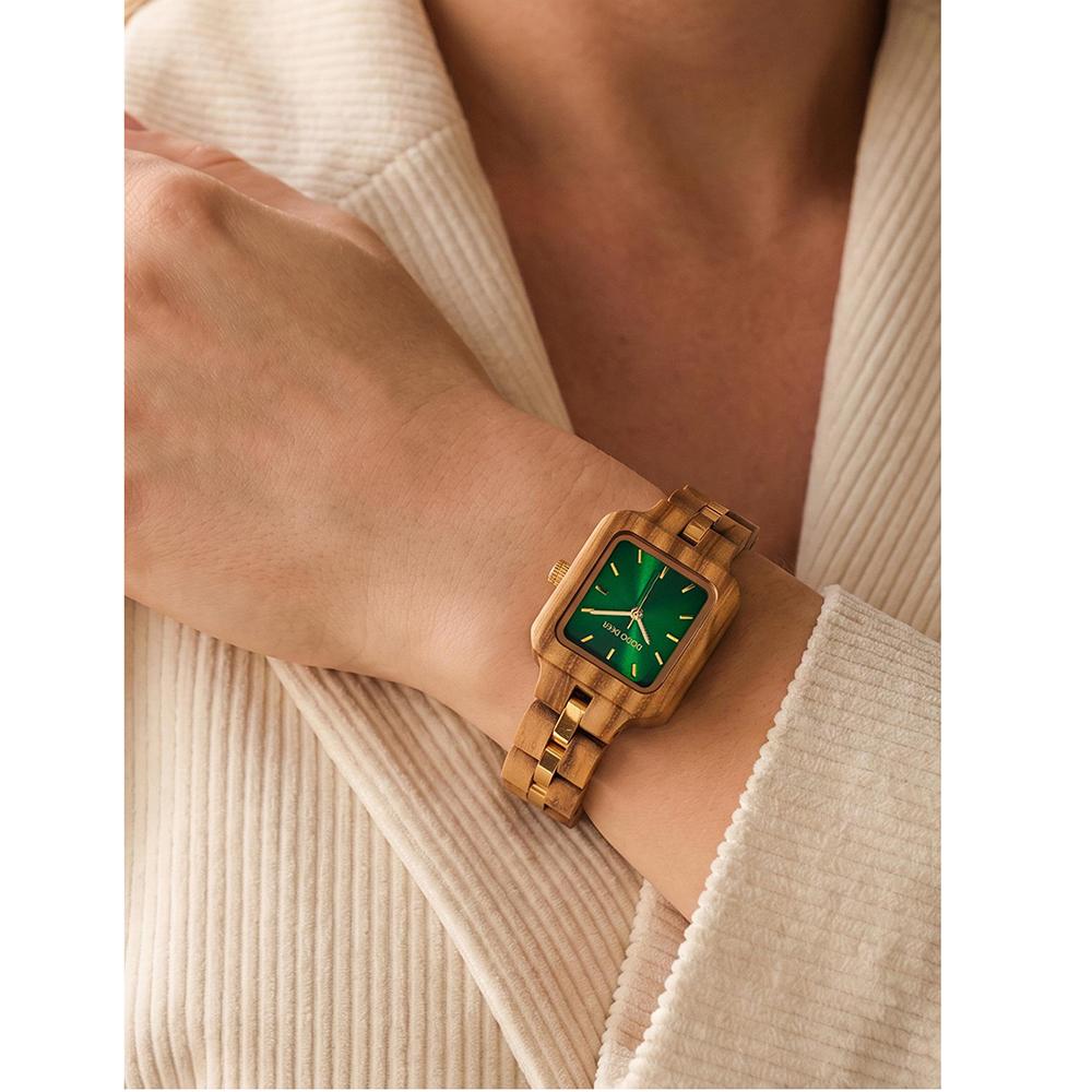 Women's Green Agate Wooden Quartz Watch Classic Square Shape Soft Color Tone Elegant Daily Style Timepiece