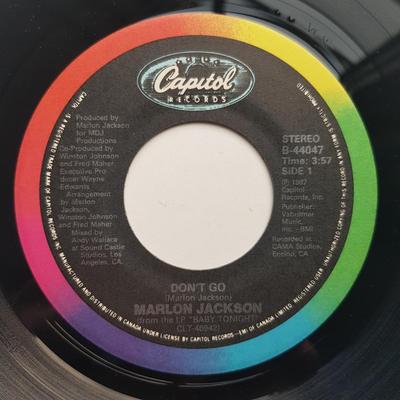 7-дюймовая пластинка МАРЛОН ДЖЕКСОН - Не уходи B44047 Capitol Records 1987 Канада Соул/Фанк Б/У