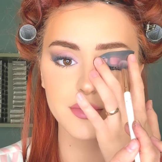 1/2 шт. Помощник для макияжа глаз, женский инструмент для теней для век, шаблон для подводки глаз, трафарет для подводки глаз, инструмент для нанесения теней для век