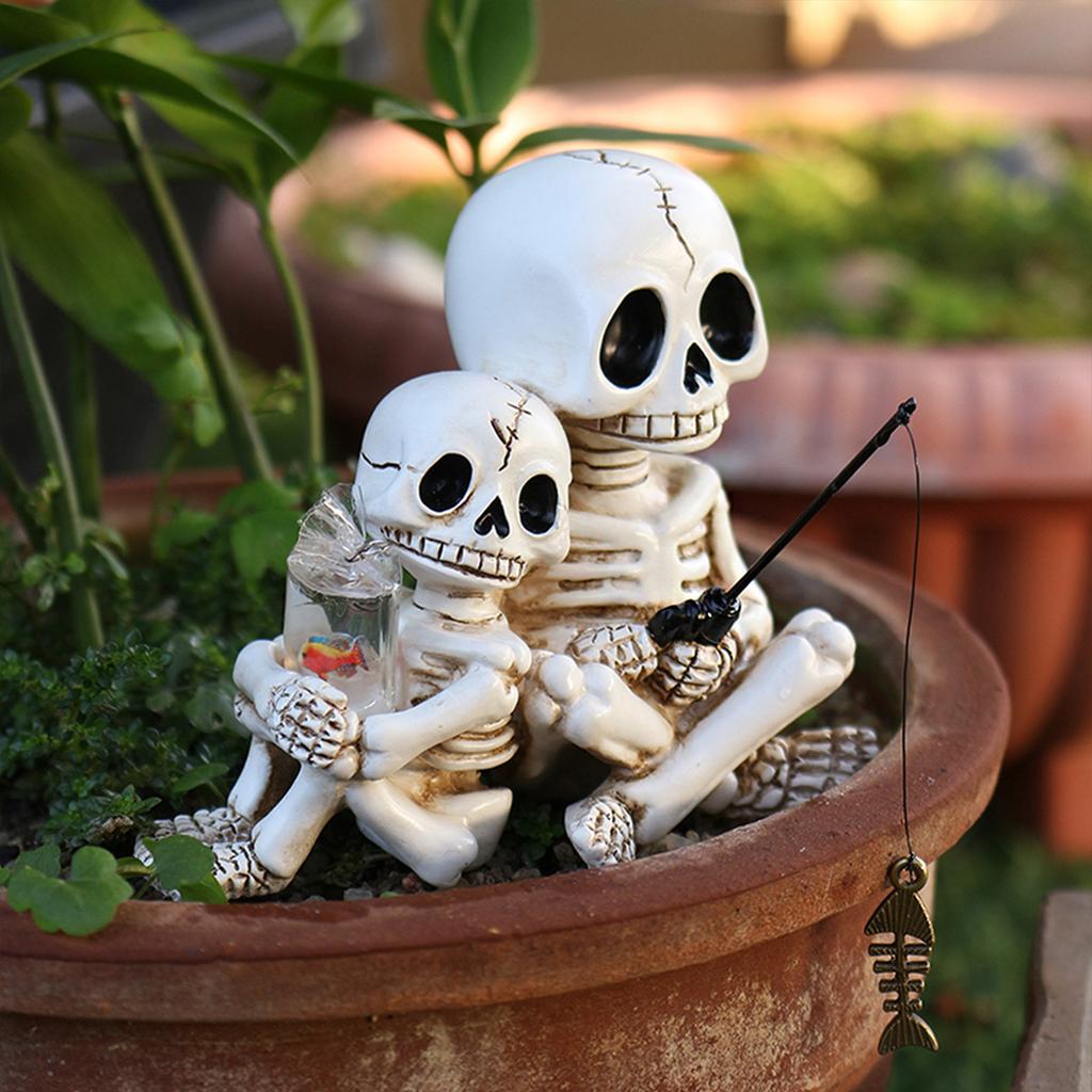 Halloween Skeleton Fishing Statue Parent-Child Fishing Skull Figurine for Landscape Yard Lawn Pond Pool Decor