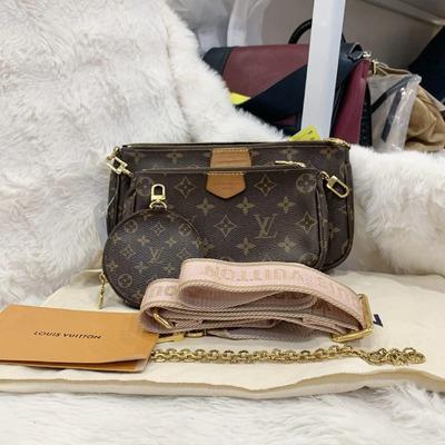 [Б/У] Multi Pochette Accessoires 'Коричневый канвас Monogram' - Очень хорошее состояние #44UT5C