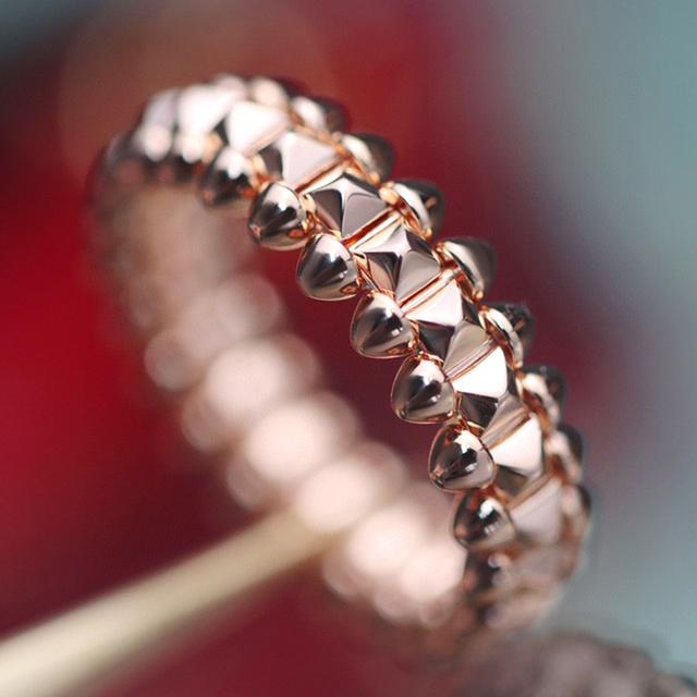 Модный тренд S925 Серебряное позолоченное кольцо с заклепками для мужчин и женщин, простое роскошное украшение для вечеринки