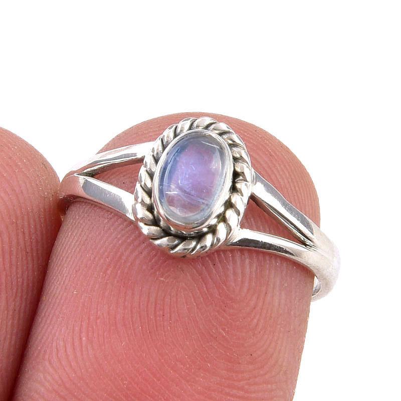 Natural Rainbow Moonstone Gemstone Handmade 925 Sterling Silver Ring Size 6 l8E07