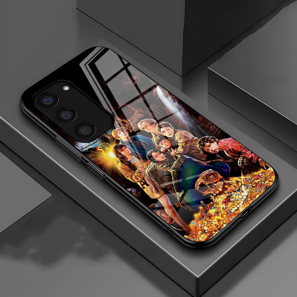 Чехол для телефона The Goonies для Samsung S26 S25 S24 FE S23 S22 S21 Plus S20 Ultra Note20Ultra Черная стеклянная крышка