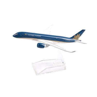 Масштаб 1/400, модель самолета Boeing 787 авиакомпании Vietnam Airlines (16 см), литая металлическая модель.