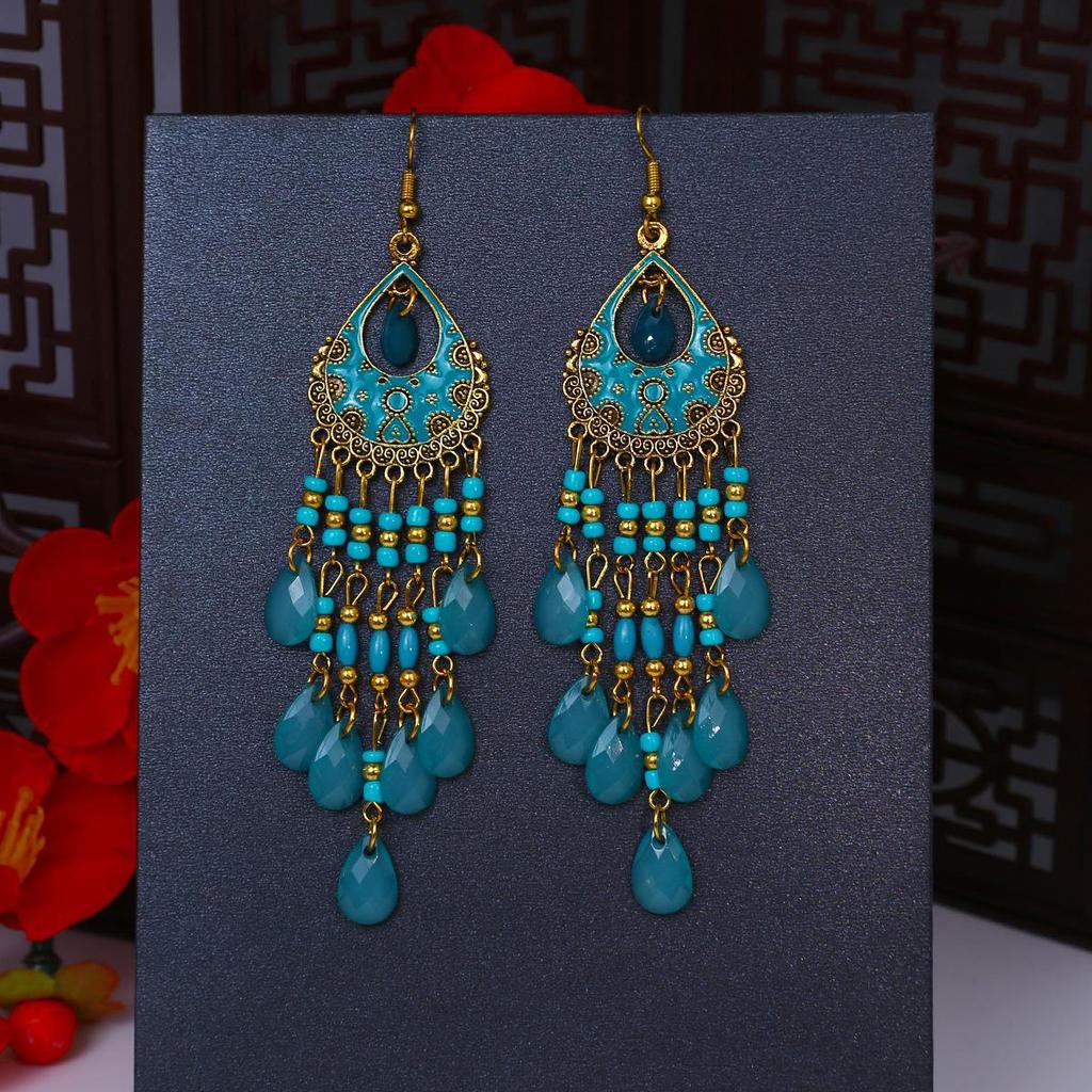 Серьги-кисточки с рисовыми бусинами и каплями воды в стиле бохо - этнический стиль, яркая индивидуальность