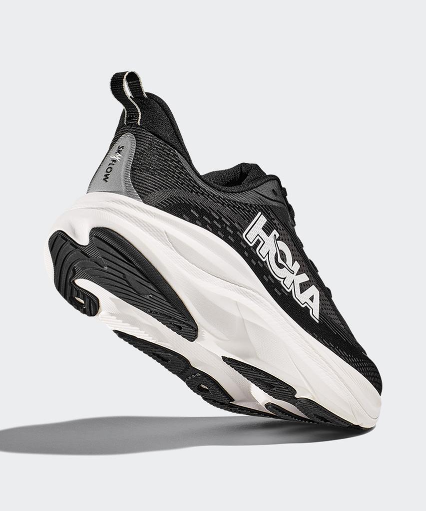 Hoka (Men'S) Skyflow Wide - Black:White / 1155117-Bwht