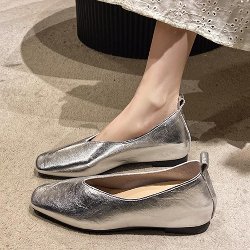 Fashion 2025 New Shoes for Women Retro Ladies Flats Slip On Shoes Loafers Square Toe Shallow Mouth Women Casual Footwear Lightweight