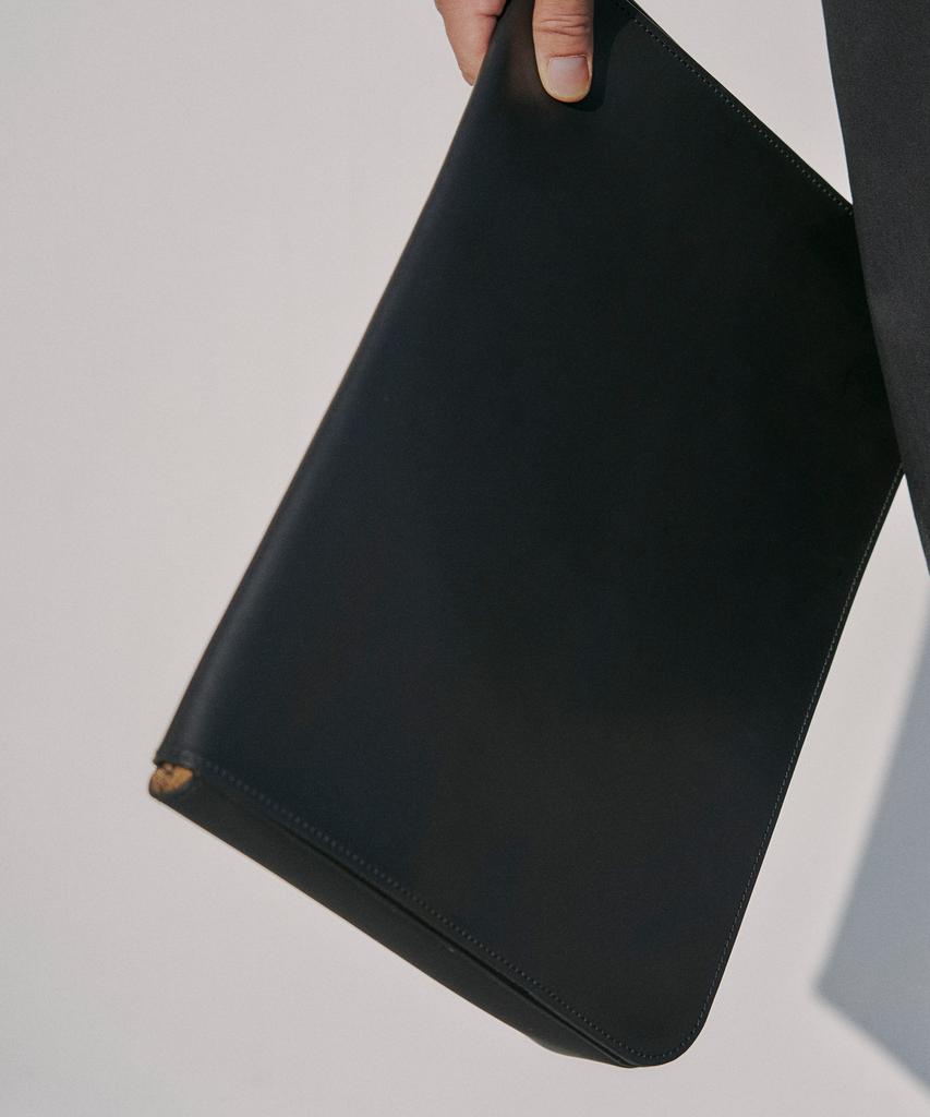 Ffroi Flap Over Clutch