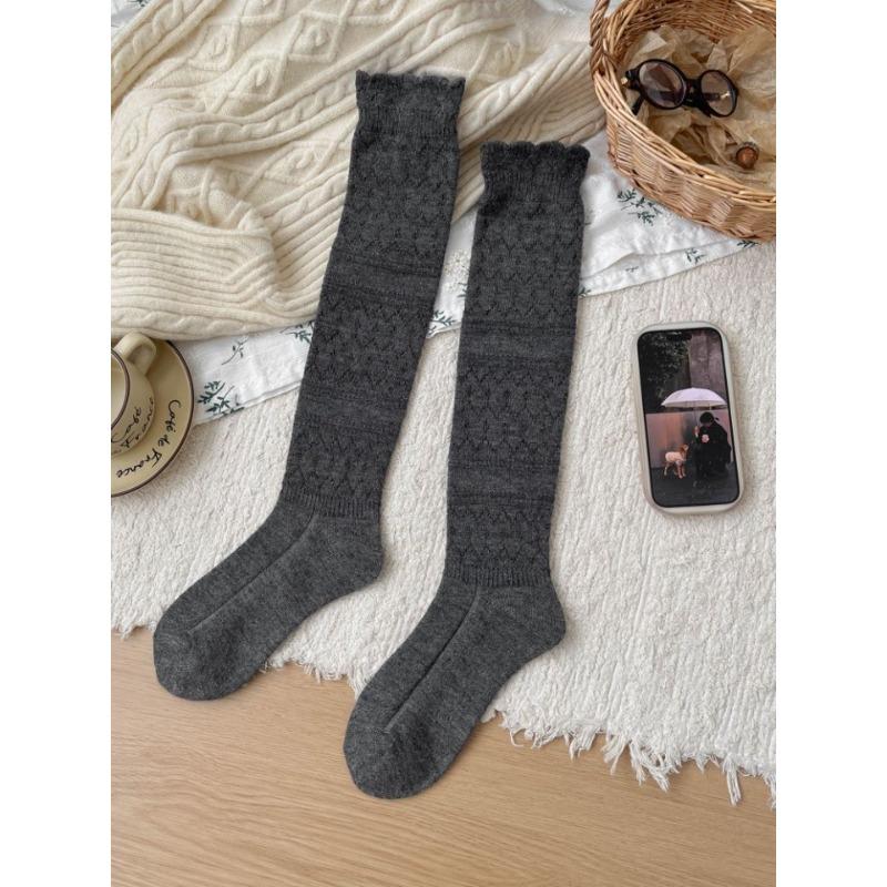 Ladies Autumn and Winter Warm Thickened Thin Legs Hollow Fishing Net Wool Pile Pile Calf Socks