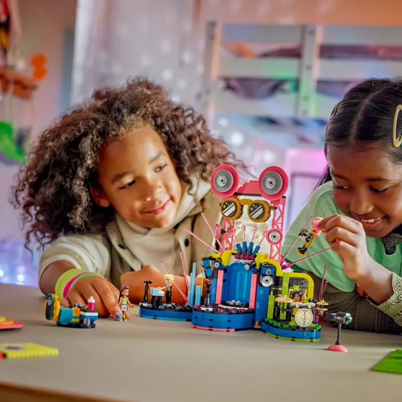 LEGO 42616 Город Хартлейк Музыкальное шоу талантов Конструктор