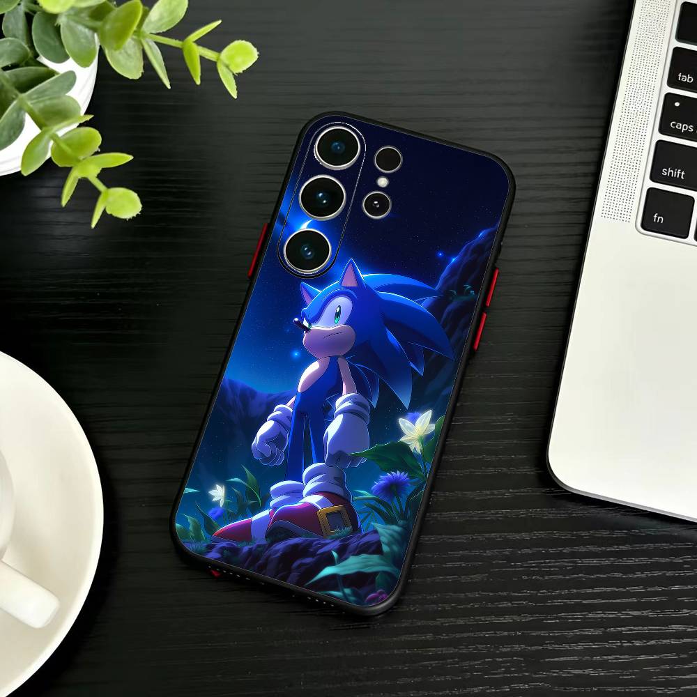 Hedgehog Knuckles Phone Case For Samsung S26,S25,S24,S23,S22,S21,S20,S30,Ultra,Plus,Fe,Note,5G Black Cover