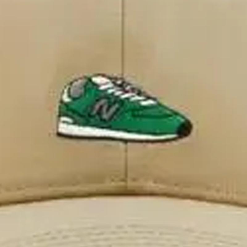 New Balance Полиэстеровые бейсболки унисекс абрикосового цвета New Balance LAH52401