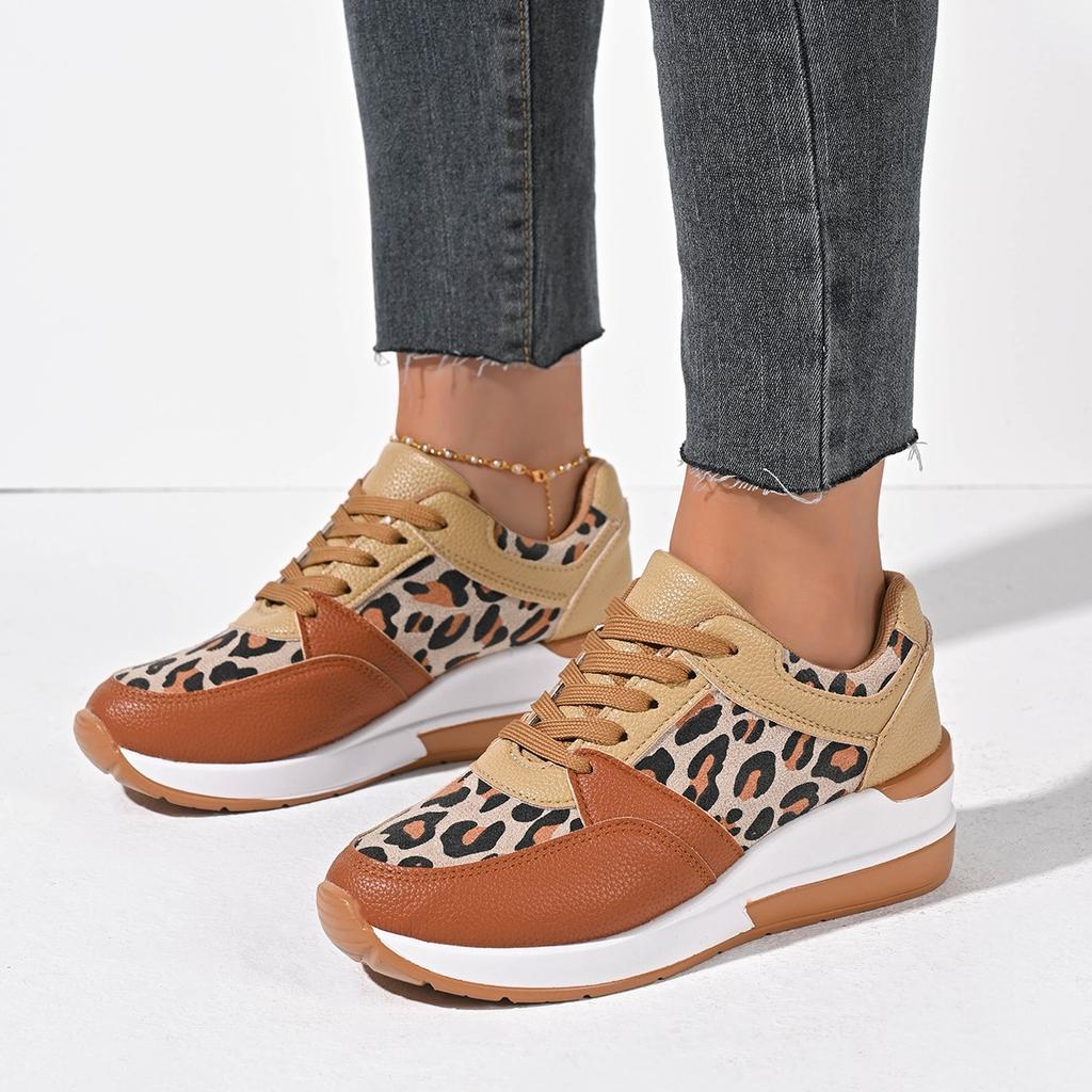 2025 Новые повседневные кроссовки на шнуровке с плоским леопардовым принтом, женские больших размеров, на все сезоны, одинарная обувь, кроссовки для бега