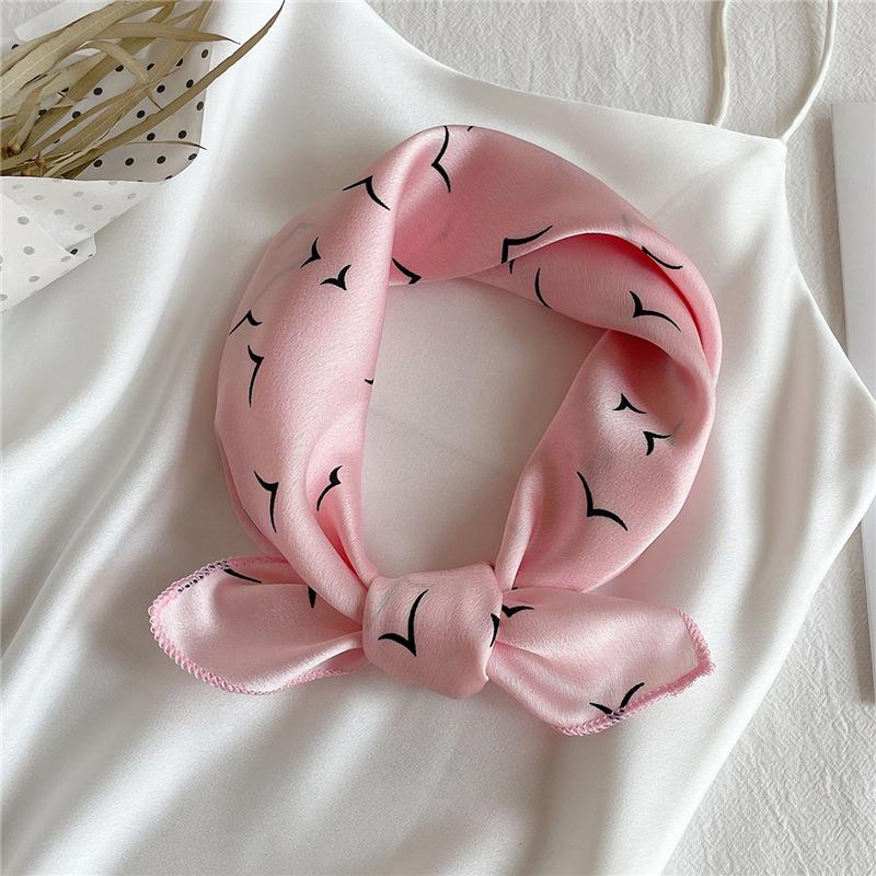 50 * 50cm Spring And Autumn Silk Scarves Versatile Decoration Professional Small Square Scarves Neck Protection Binding Bag