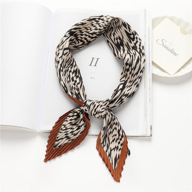New plaid silk scarf European and American temperament scarf simulation silk spring summer decorative scarf professional silk scarf crumpled square sc