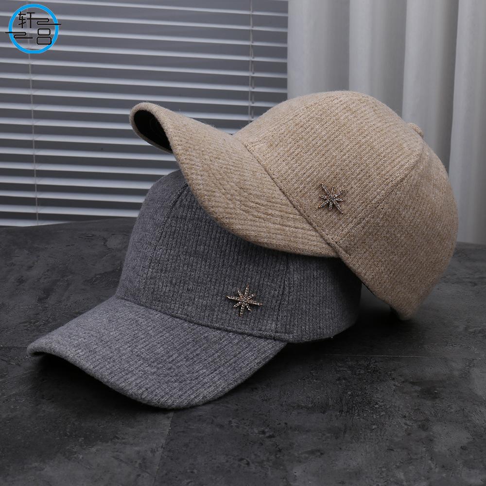 Winter new fashionable solid color simple star label decorative baseball cap warm and comfortable casual sun hat