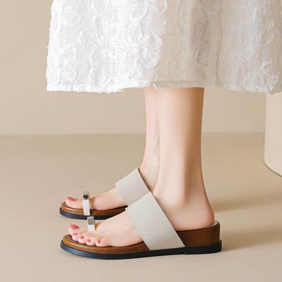 Женская обувь – Сандалии