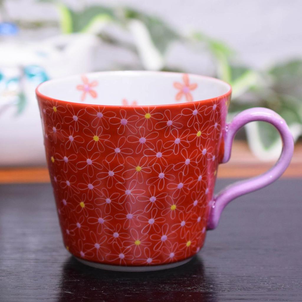 Waza no Kura Стильная Кофейная Кружка из Керамики Кутани с Киноварью Маленькая Роскошная Сделано на День Рождения 60-й 70-й 77-й 88-й Подарочная Кружка, Цветы, Розовый, Керамика, Бренд,