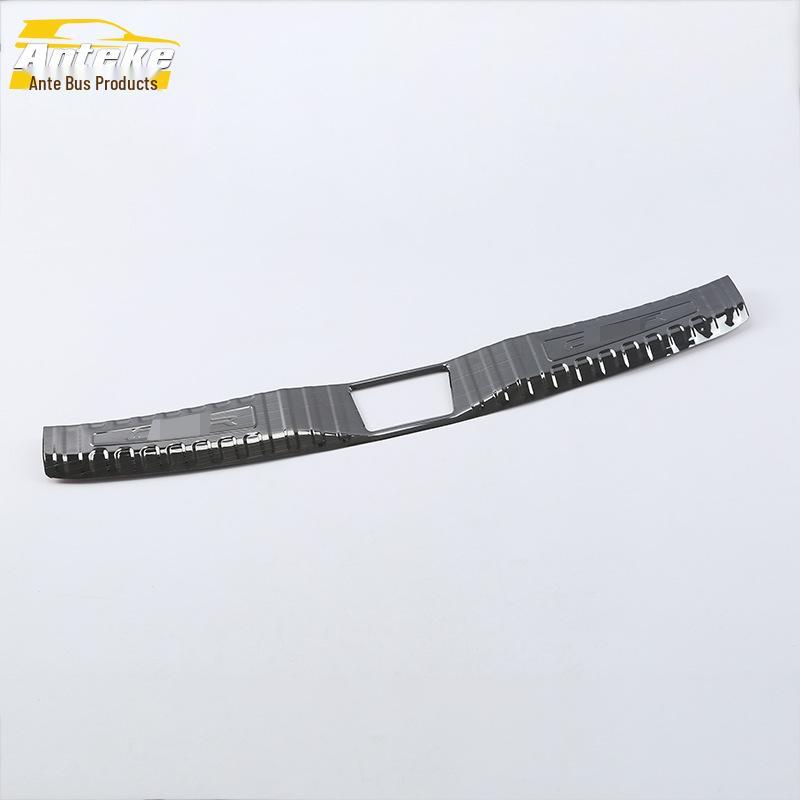 Izeh Rear Guard Plate Sequin: Stainless Steel Trunk Protection Pedal and Decorative Accessory for 18+