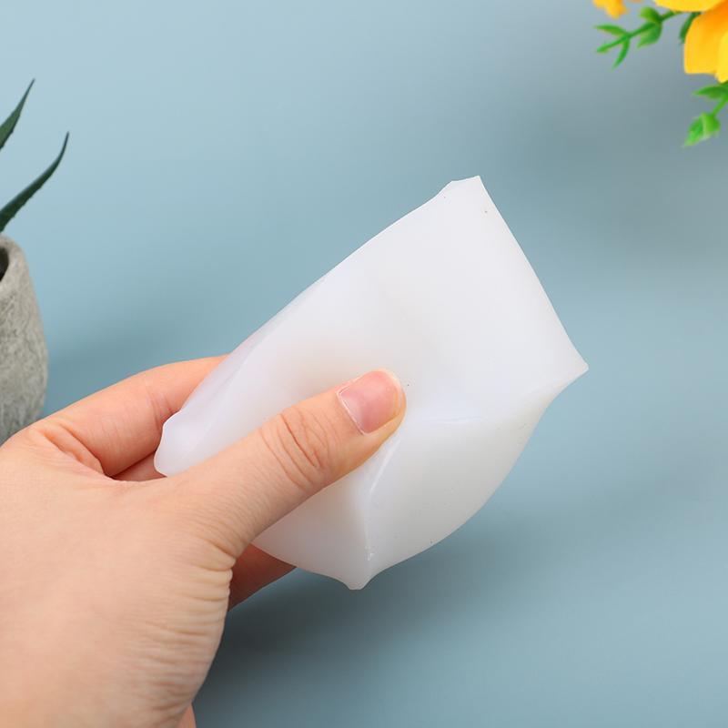 1Pc 3D Heart-Shaped Candle Silicone Mold Diy Handmade Candle Decoration Mold