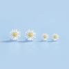 Серьги-гвоздики серебряного цвета с маленьким цветком и ромашками для женщин, девочек, детей, подарок на день рождения, ювелирные изделия
