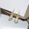 European and American hot-selling super flash earrings collection, exquisite full diamond Internet celebrity fringed pearl flower stud earrings