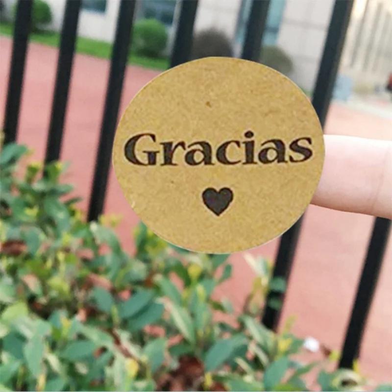 500 шт./рулонИспанскийGraciasСпасибо Наклейки Наклейки для запечатывания конвертов Наклейки для запечатывания пакетов для выпечки и подарков Праздничный декор