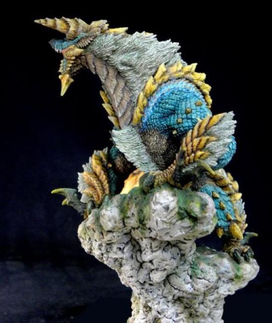Capcom Figure Builder Model Thunder Wolf Dragon Zinogre PVC Creator's (Pre-painted Figure)