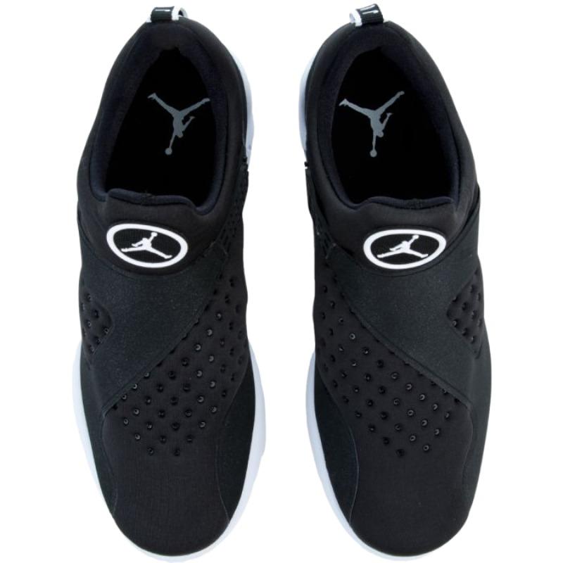 Air Jordan Trainer Essential Men Sneakers Black White-Black 888122-001