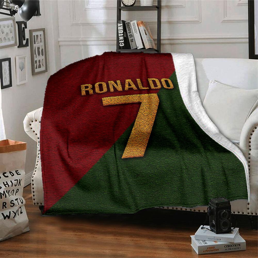 1Pc Ronaldo'S Iconic Number Blanket Soft And Comfortable Casual Warm Camping Travel Christmas Halloween Xmas Gift M929410