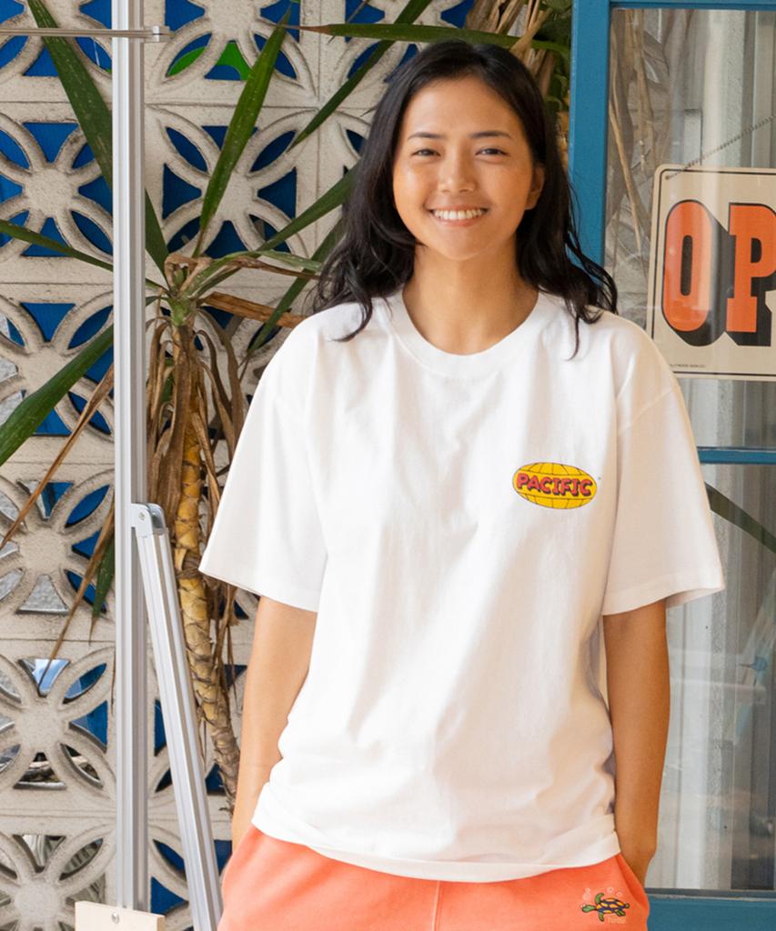 BIGWAVE COLLECTIVE Enjoy Ocean Life Short Sleeve T-Shirt (Off-White)
