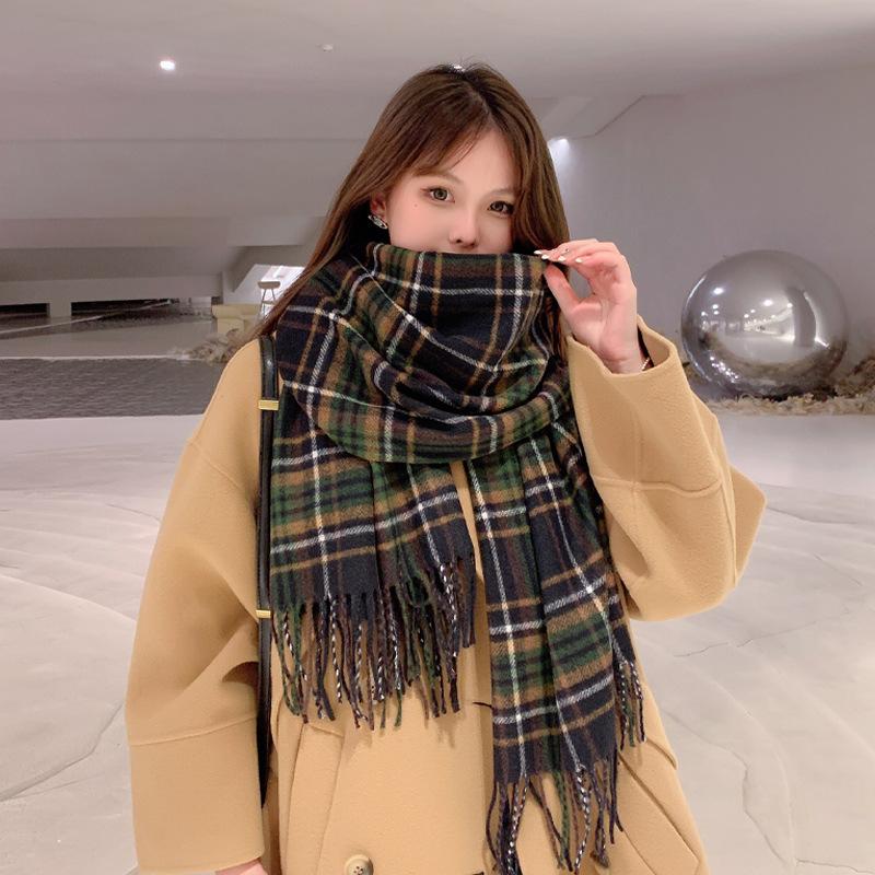 Japanese and Korean College Style Sub Striped Tassel Couple Scarf Widened To Keep Warm Sweet and Fresh Shawl and Scarf Dual Use