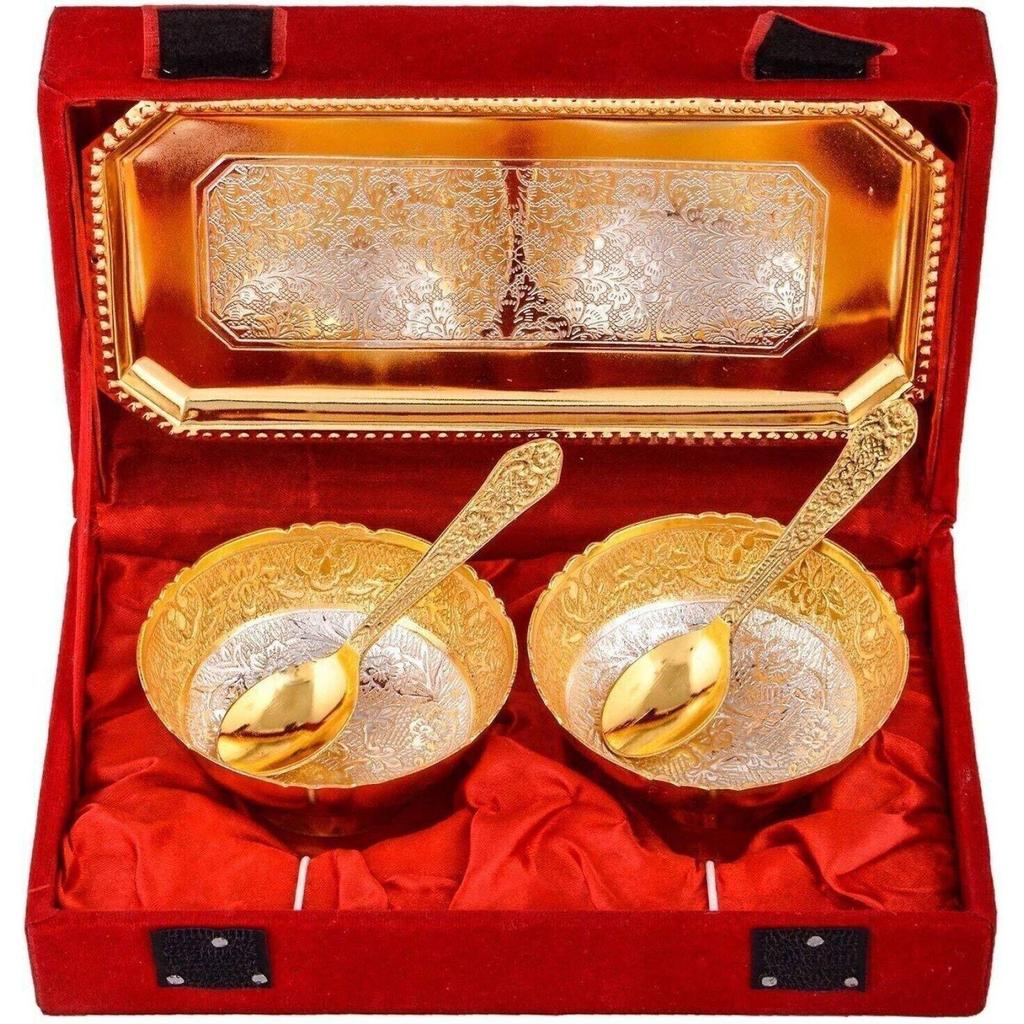 Посеребренная и позолоченная 2-х круглых миски, 2 ложки с подносом и мешочком для сухофруктов, декоративный элемент - 10 см (Алюминий, Золото)