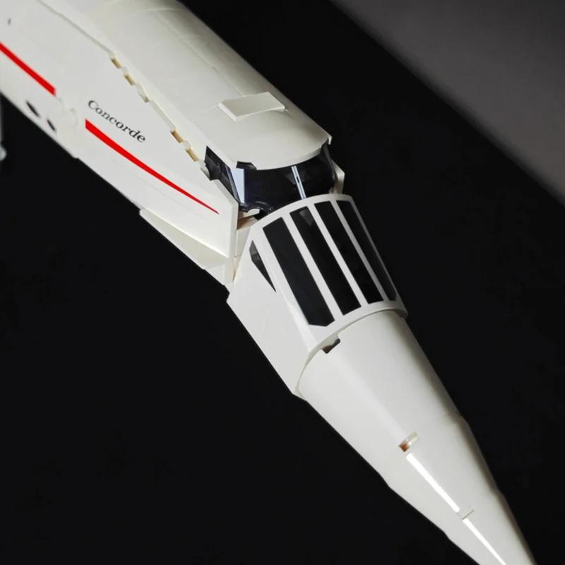 2083 детали 1:60 Строительных блоков Модель Самолета Сверхзвуковой Креативная Сборка Кирпичики Игрушка Подарок на День Рождения Для Детей Взрослых