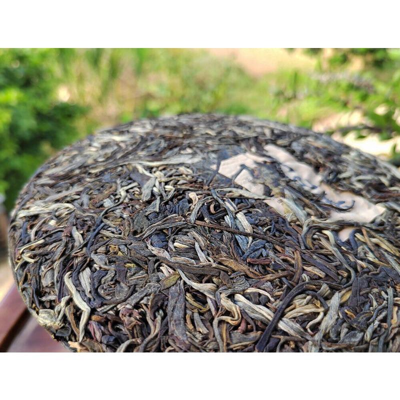 Соскабливающий чайный пирог Пуэр со стенами Иу Древнее дерево Сырой чай Первая весна Юньнаньский чай